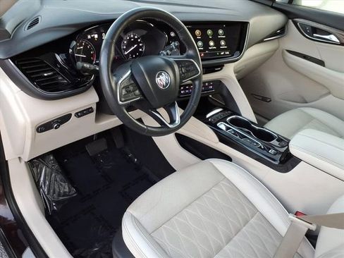 Used 2022 Buick Envision Avenir w/ Technology Package II image 3