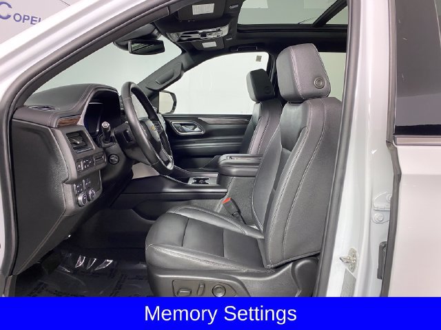 Certified 2023 Chevrolet Tahoe LT w/ Luxury Package AWD/4WD image 11