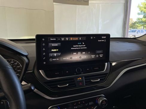 Certified 2024 Nissan Altima 2.0 SR image 25