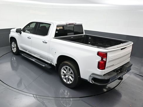 Used 2022 Chevrolet Silverado 1500 LTZ image 18