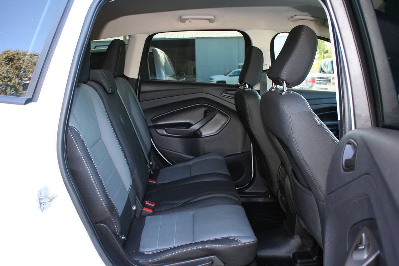 Used 2019 Ford Escape S FWD image 19