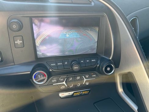 Used 2017 Chevrolet Corvette Z06 image 12