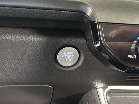 New 2026 Kia Carnival SX w/ SX Dark Edition Package FWD image 25