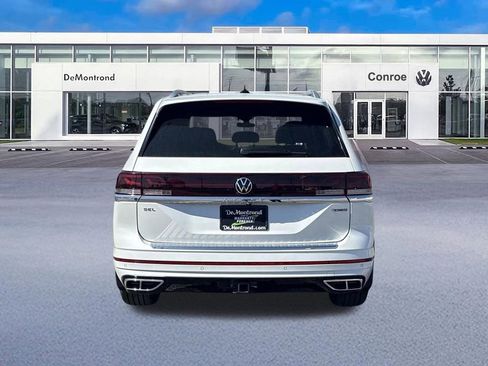 Used 2025 Volkswagen Atlas SEL Premium R-Line AWD/4WD image 6