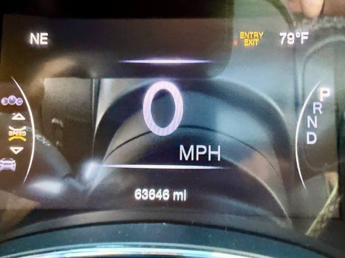 Used 2020 Jeep Grand Cherokee Overland AWD/4WD image 43