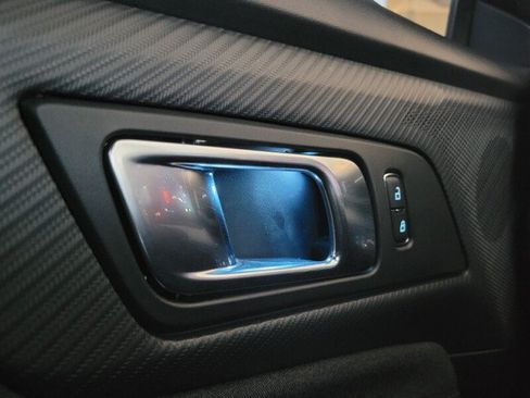 Used 2025 Ford Mustang GT RWD image 22