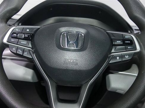 Used 2020 Honda Accord LX image 29