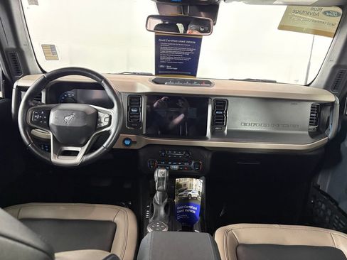Certified 2024 Ford Bronco Wildtrak AWD/4WD image 27