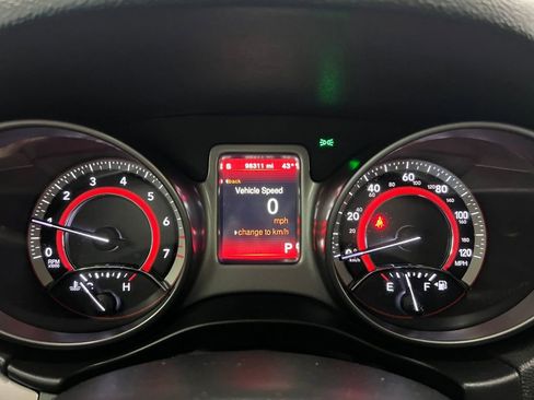 Used 2017 Dodge Journey Crossroad w/ Popular Equipment Group image 18