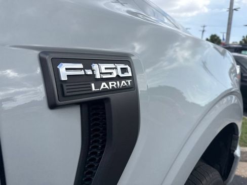 Used 2023 Ford F150 Lariat AWD/4WD image 7