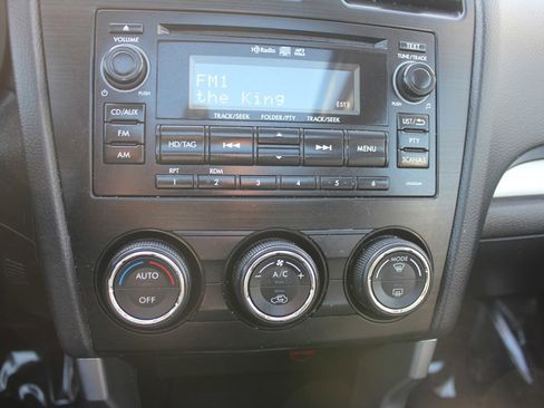 Used 2014 Subaru Forester 2.5i Limited w/ Popular Package #2 image 20