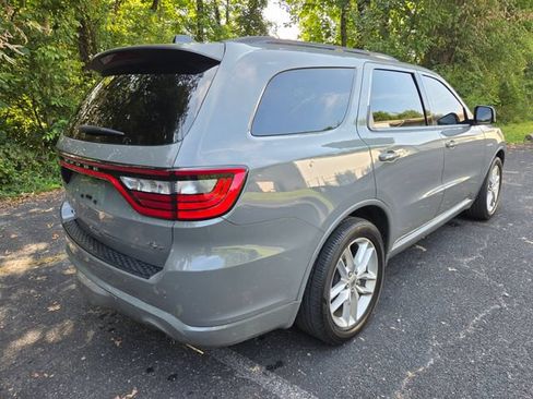 Used 2023 Dodge Durango R/T AWD/4WD image 7