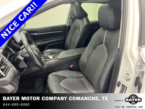 Used 2024 Toyota Camry SE image 18