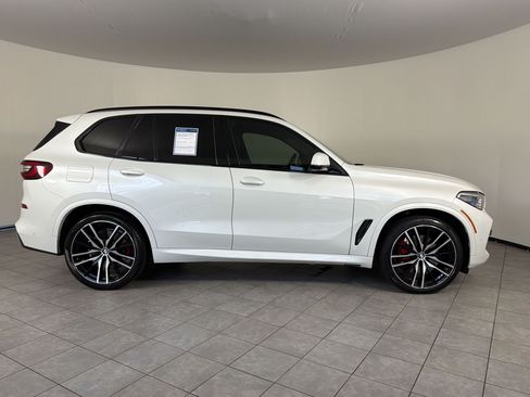 Used 2021 BMW X5 xDrive40i w/ M Sport Package AWD/4WD image 8