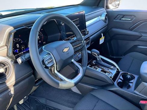 New 2026 Chevrolet Colorado LT image 7