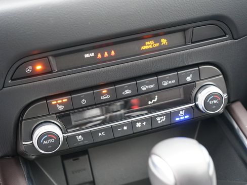 Certified 2025 MAZDA CX-5 Signature image 24