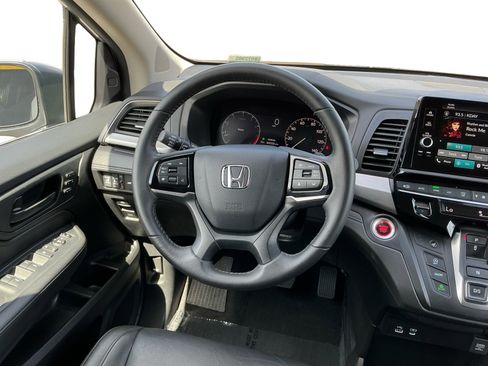 Used 2025 Honda Odyssey EX-L image 11