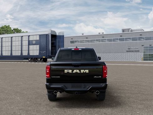 New 2026 RAM 1500 Laramie AWD/4WD image 7