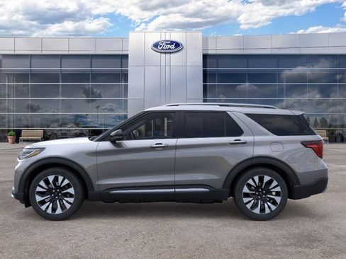 New 2026 Ford Explorer Platinum w/ LUX Leather Package AWD/4WD image 3