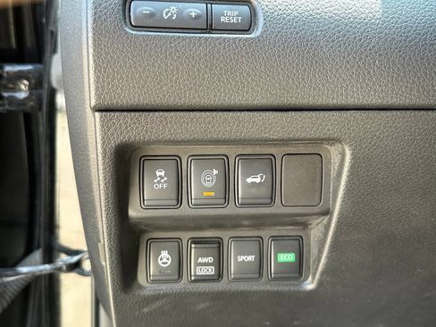Used 2017 Nissan Rogue SL w/ SL Premium Package AWD/4WD image 17