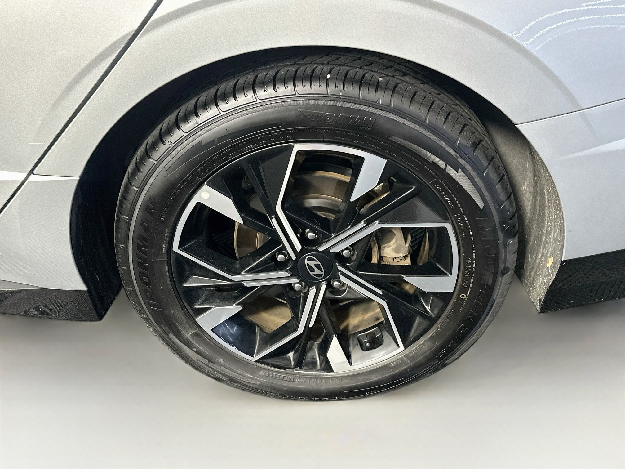 Used 2025 Hyundai Sonata SEL FWD image 11