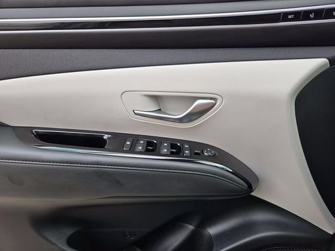 Used 2024 Hyundai Tucson Limited FWD image 25