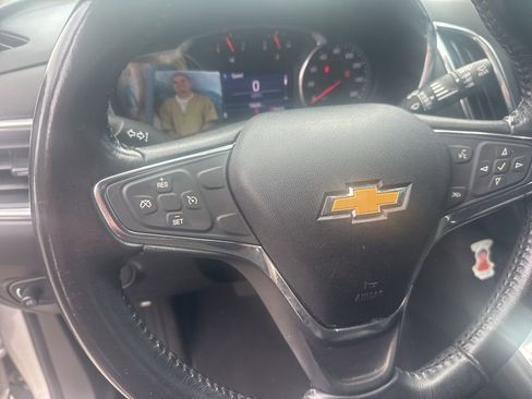 Used 2019 Chevrolet Equinox LT image 22