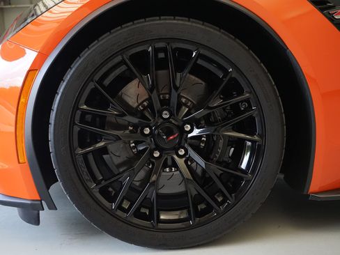 Used 2019 Chevrolet Corvette Z06 w/ Battery Protection Package RWD image 21