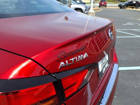 Used 2020 Nissan Altima 2.5 SL FWD image 34