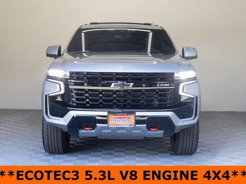 Used 2024 Chevrolet Suburban Z71 w/ Luxury Package AWD/4WD image 4