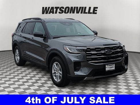 New 2026 Ford Explorer Active RWD image 1