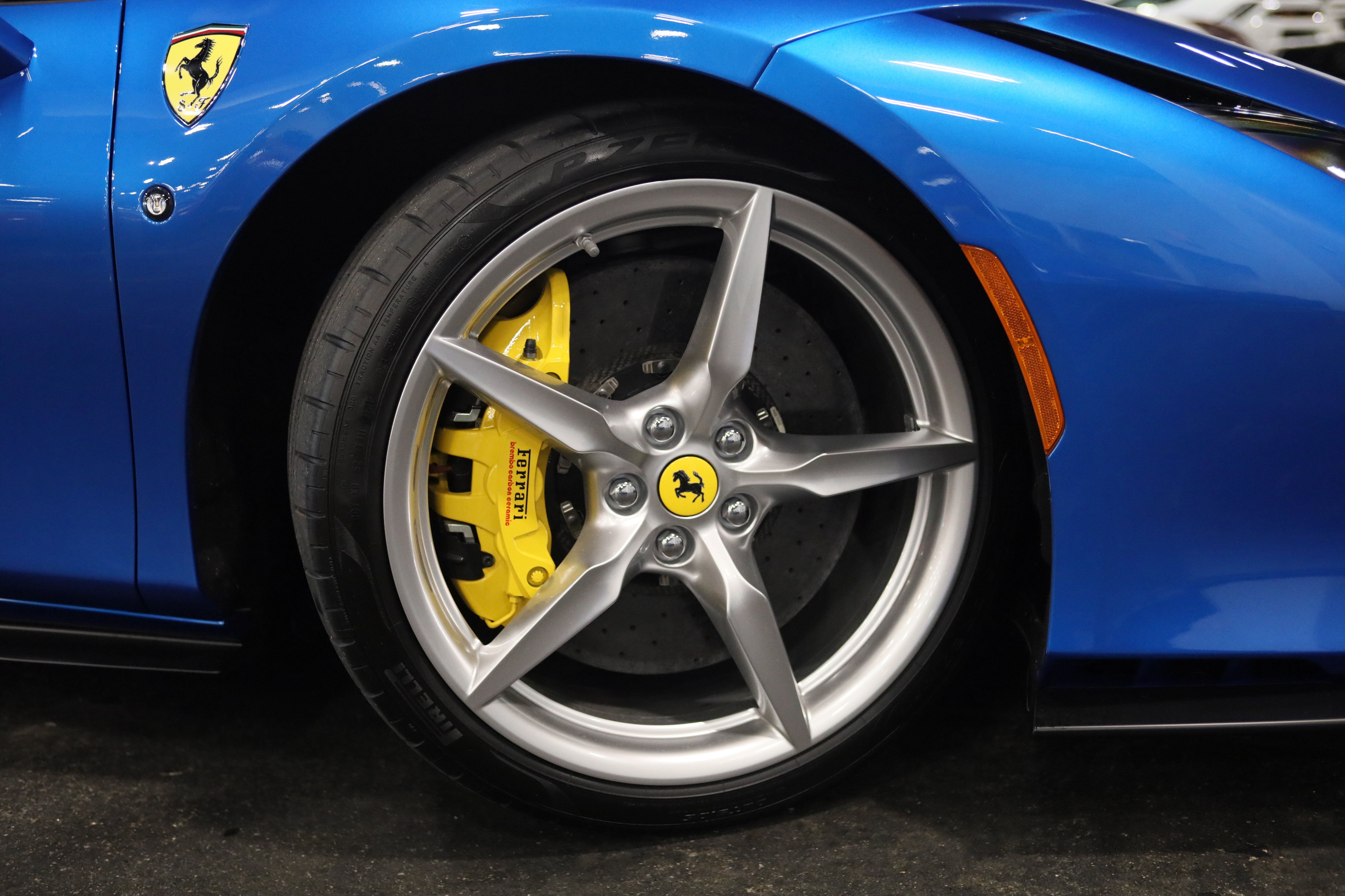 Used 2022 Ferrari F8 Tributo RWD image 8