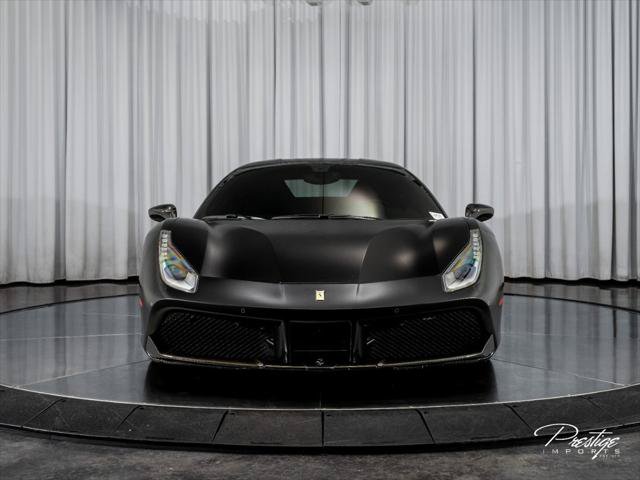 Used 2016 Ferrari 488 GTB RWD image 2