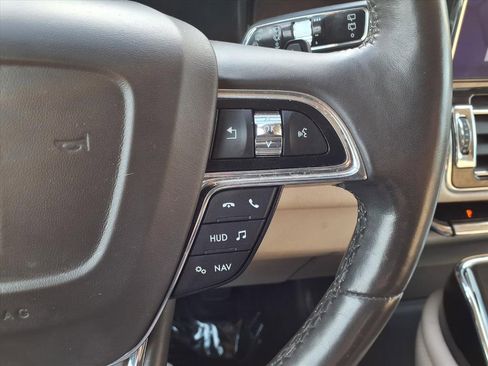 Used 2020 Lincoln Navigator Reserve w/ Equipment Group 208A Reserve image 18