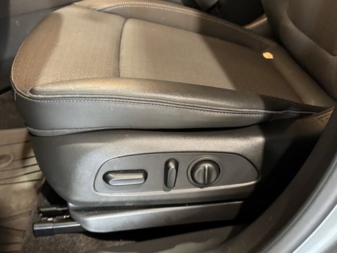 Used 2024 Buick Encore GX Preferred w/ Comfort Package image 27