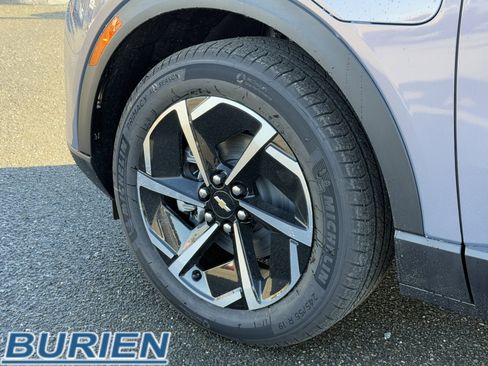 New 2026 Chevrolet Equinox EV LT image 33