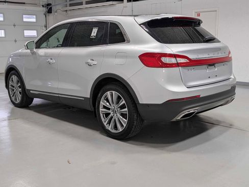 Used 2017 Lincoln MKX Reserve AWD/4WD image 10