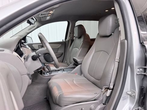 Used 2014 Chevrolet Traverse LT w/ All-Star Edition FWD image 13