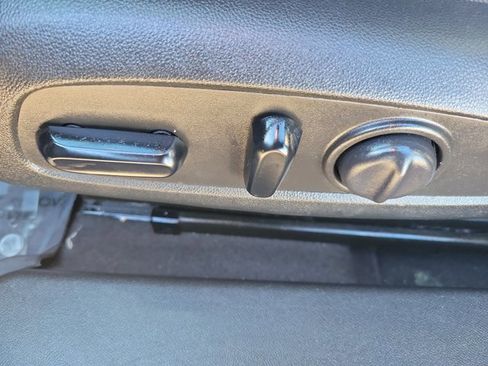 Used 2021 Chevrolet Malibu RS image 24