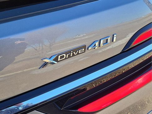 Used 2026 BMW X7 xDrive40i image 13