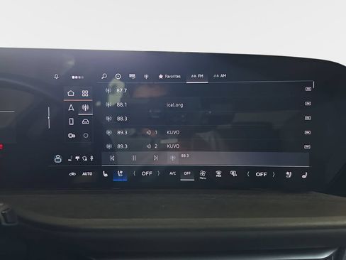 Certified 2025 Audi Q5 Prestige AWD/4WD image 24