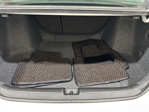 Used 2018 Honda Accord EX-L image 12