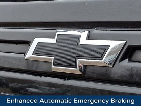 Used 2024 Chevrolet Suburban RST w/ Luxury Package image 33