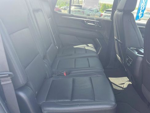 Used 2025 Chevrolet Tahoe Z71 image 26