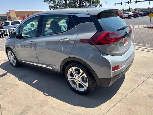 Used 2019 Chevrolet Bolt LT FWD image 3