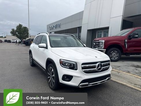 Used 2020 Mercedes-Benz GLB 250 4MATIC image 1
