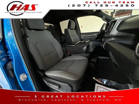 Used 2021 RAM 1500 Big Horn AWD/4WD image 11