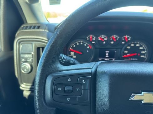 Used 2024 Chevrolet Silverado 1500 Custom image 14