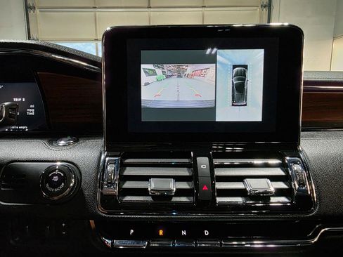 Used 2021 Lincoln Navigator Reserve w/ Luxury Package AWD/4WD image 38