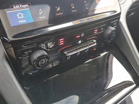 Certified 2021 Jeep Grand Cherokee L Limited w/ Trailer Tow Group (B) image 29